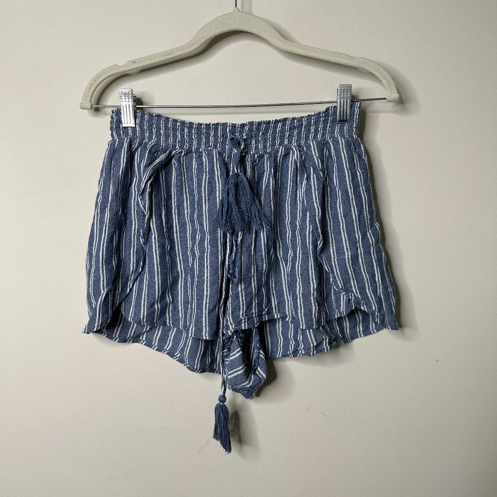 American Eagle Blue/White Striped Casual Shorts Women's Small
